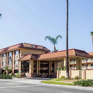 Super 8 By Wyndham Anaheim/disneyland Drive ** Anaheim